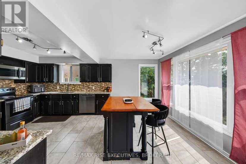 601 Forest Hill Drive, Kingston, photo 8