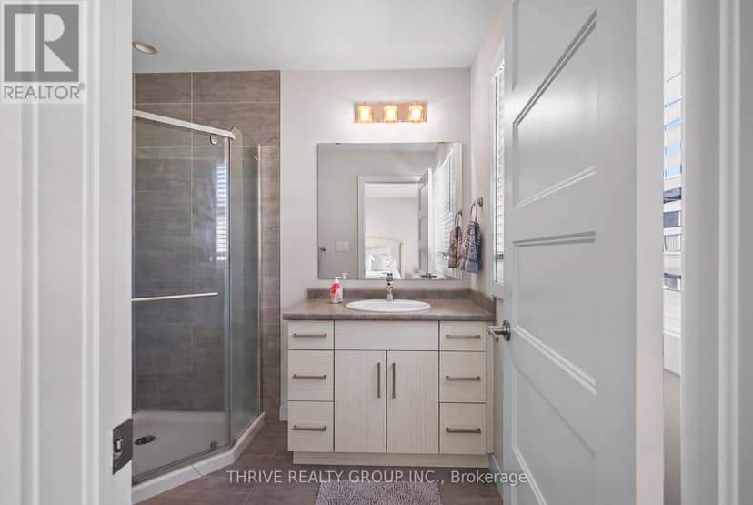 981 West Village Square — photo 26 of 37