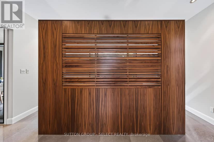 6 - 756 Riverside Drive — photo 23 of 40