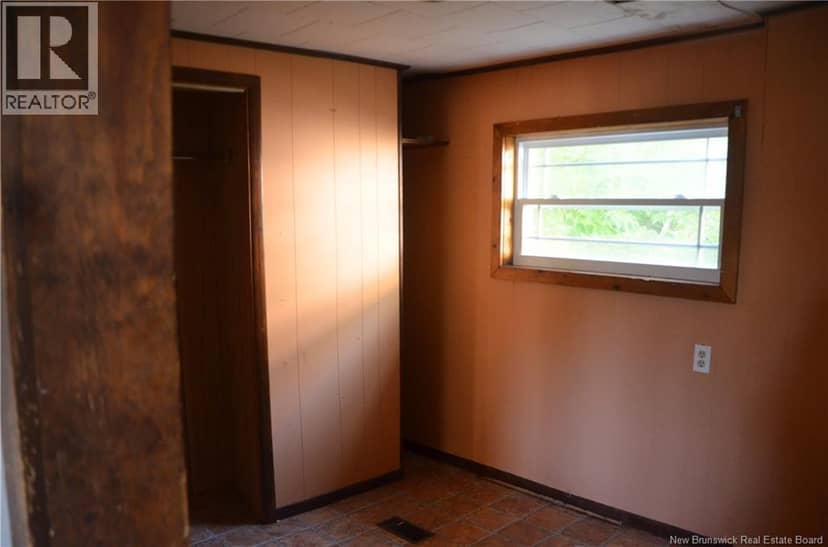 20 Riverside Drive — photo 10 of 17