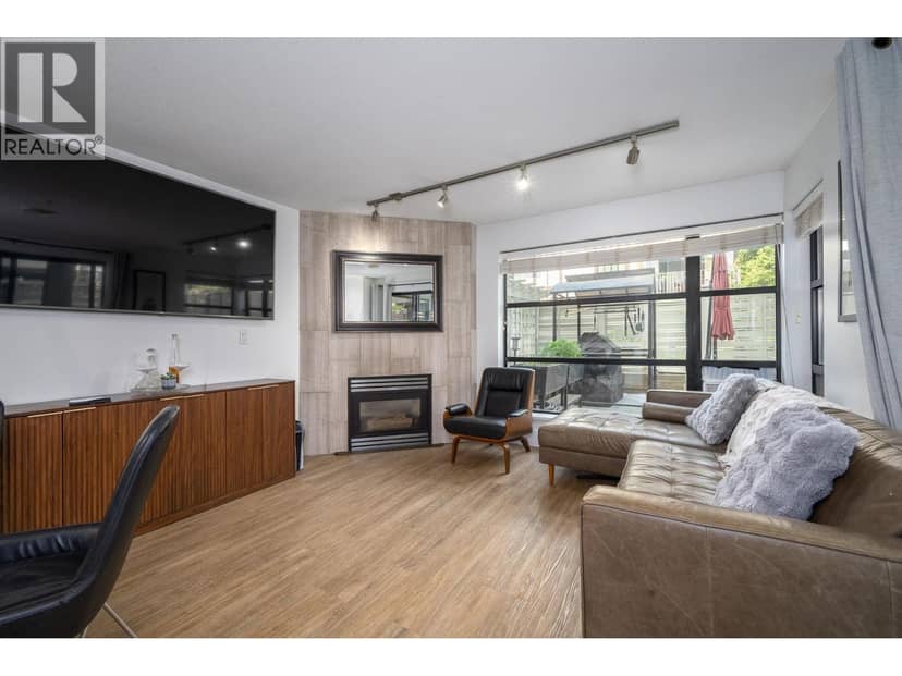 204 124 W 3rd Street, North Vancouver, photo 5