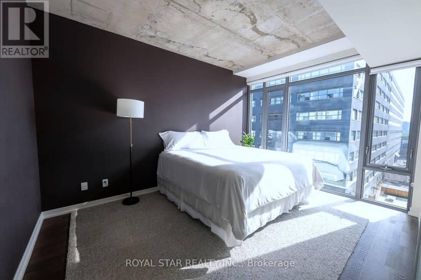 623 - 95 Bathurst Street — photo 16 of 40