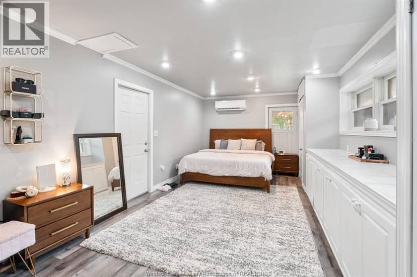 2725 Buckingham Drive — photo 32 of 40