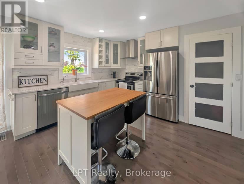 20 Red Bay Road — photo 14 of 40