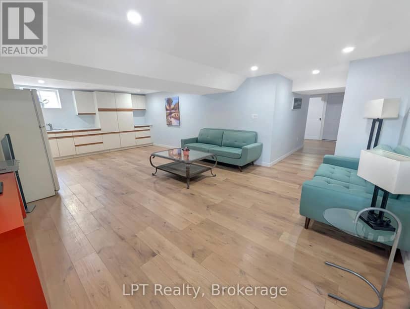 20 Red Bay Road — photo 34 of 40
