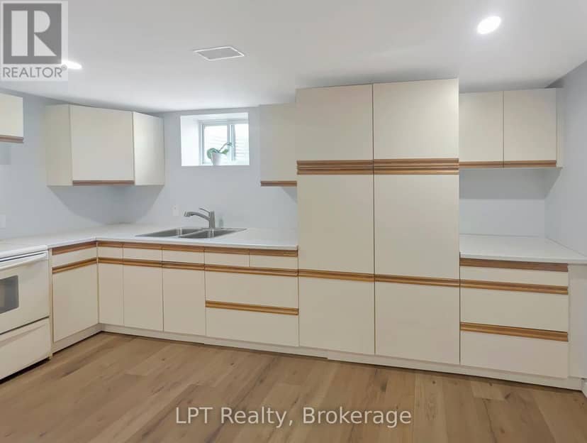 20 Red Bay Road — photo 36 of 40