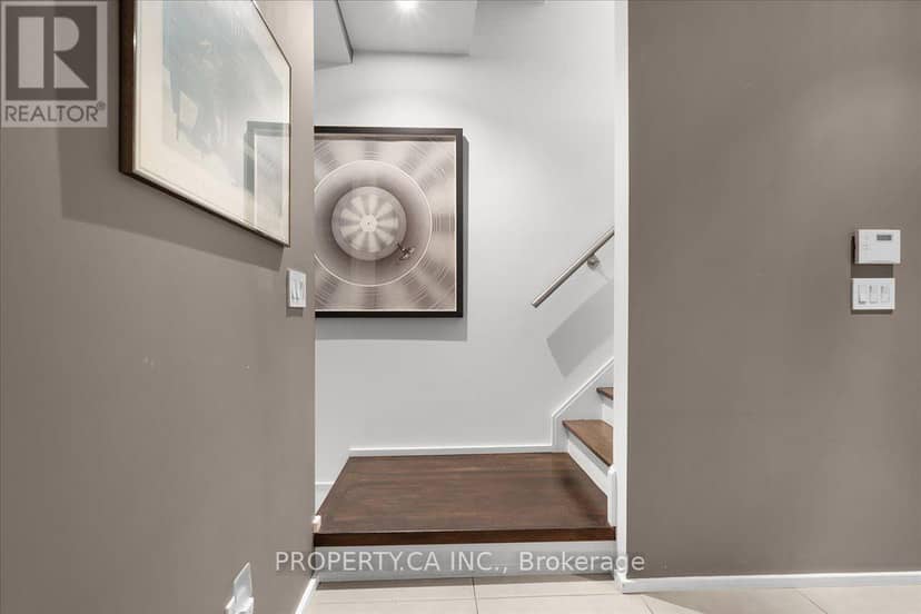 244 Manning Avenue — photo 35 of 39