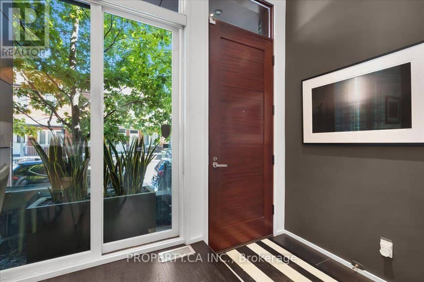 244 Manning Avenue — photo 4 of 39