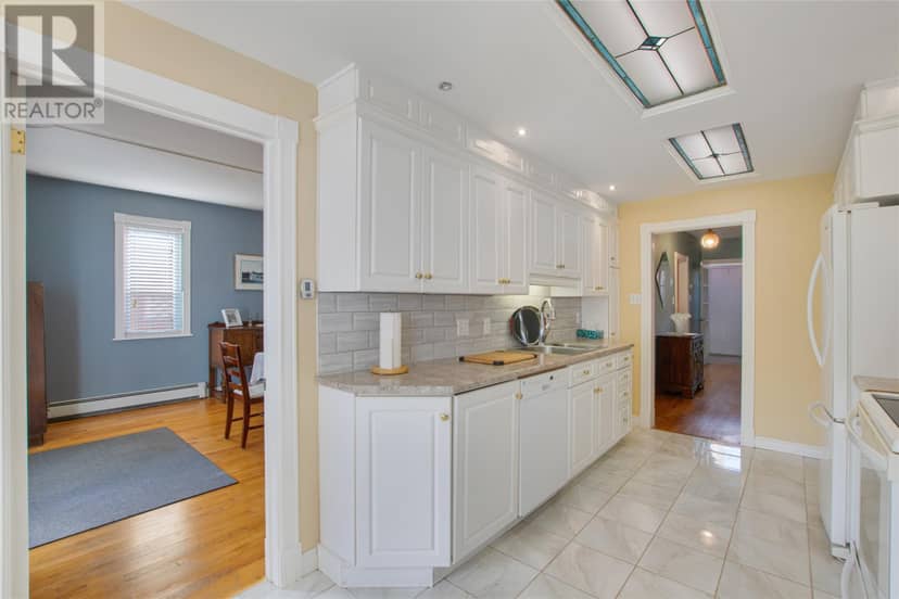 148 Portugal Cove Road — photo 12 of 40