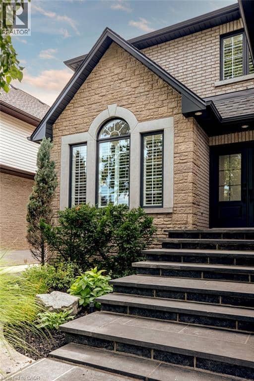 55 CHIANTI Crescent, Stoney Creek, photo 3
