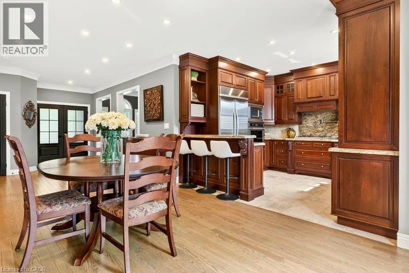 55 CHIANTI Crescent — photo 9 of 40