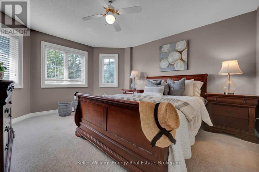 35 Living Court — photo 19 of 40