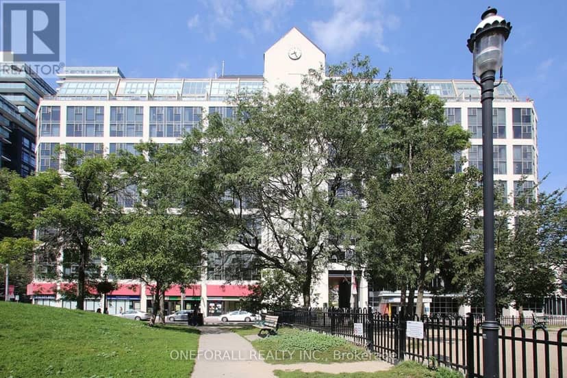 633 - 222 The Esplanade — photo 2 of 36