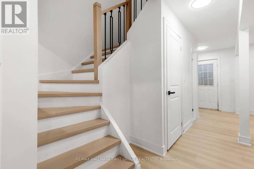 75 - 270 Timberbank Boulevard — photo 10 of 27