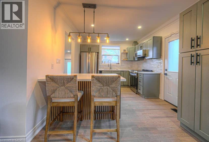 30 DUNBAR Road S — photo 14 of 35