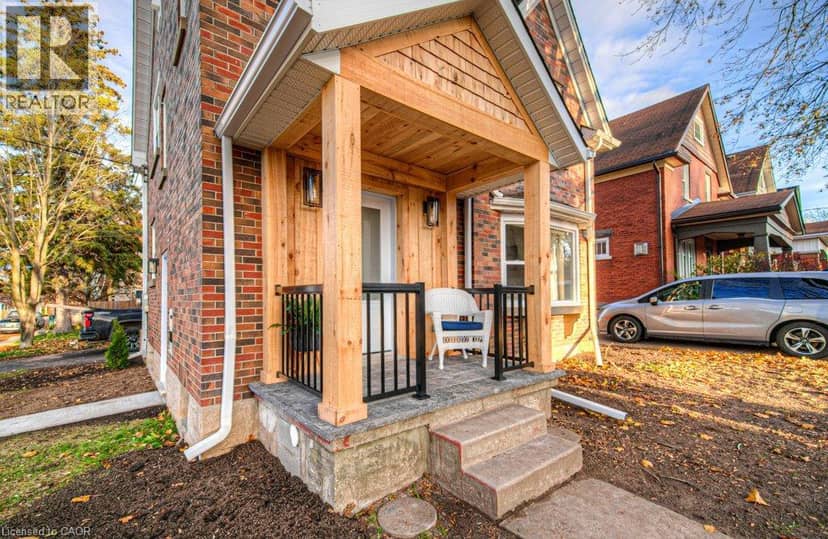 30 DUNBAR Road S — photo 7 of 35