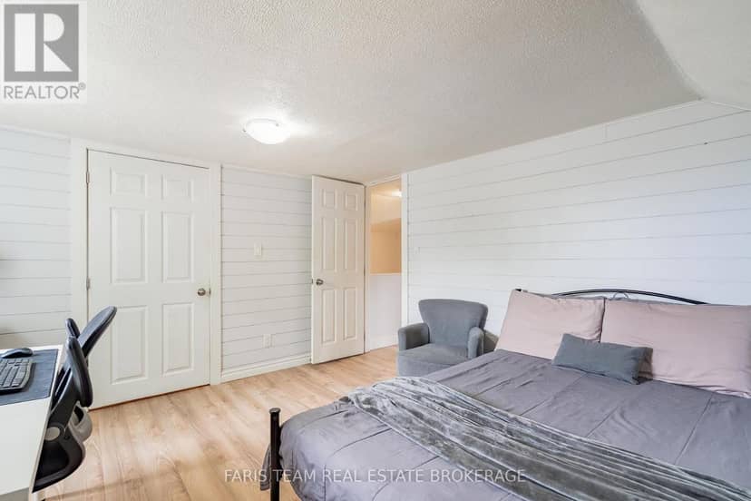 5 Robert Street — photo 11 of 19