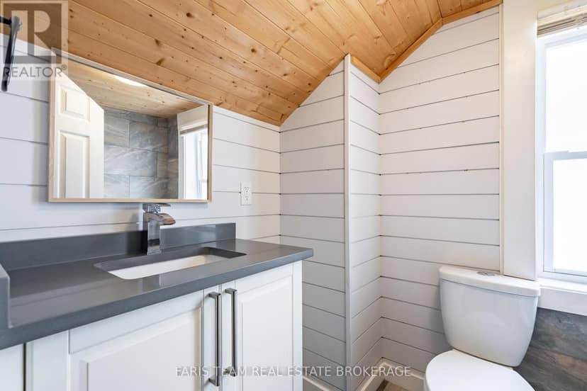 5 Robert Street — photo 14 of 19