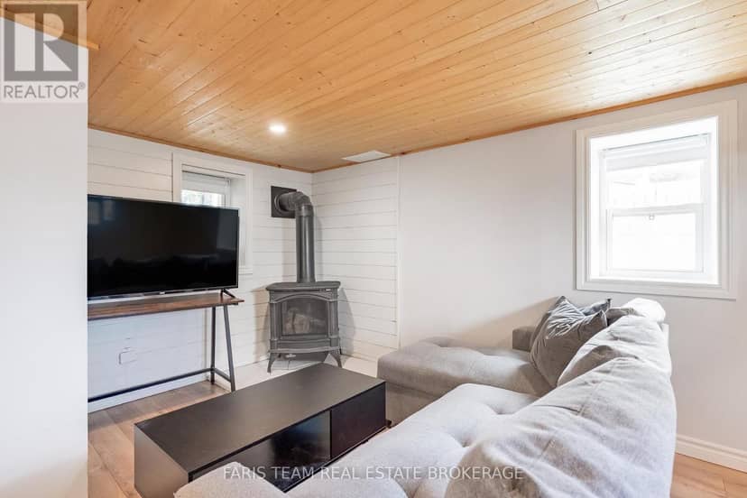 5 Robert Street — photo 6 of 19