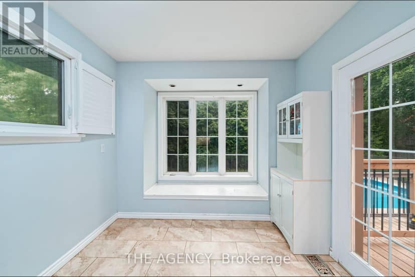 261 Wales Crescent — photo 10 of 26