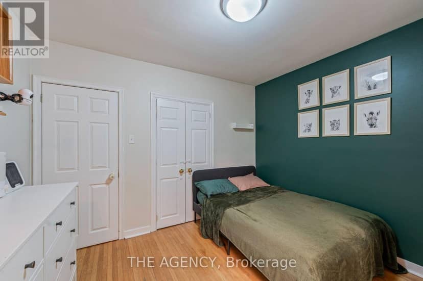 261 Wales Crescent — photo 23 of 26