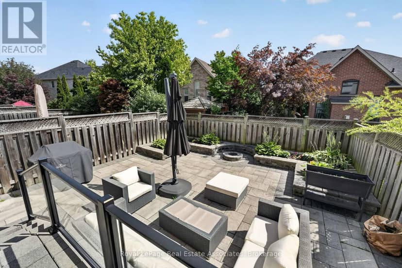 2320 Wuthering Heights Way — photo 16 of 40
