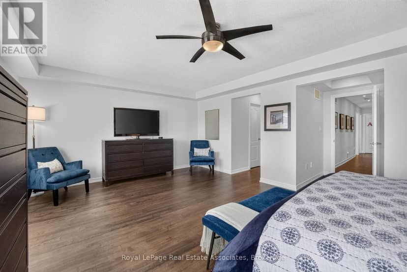 2320 Wuthering Heights Way — photo 32 of 40