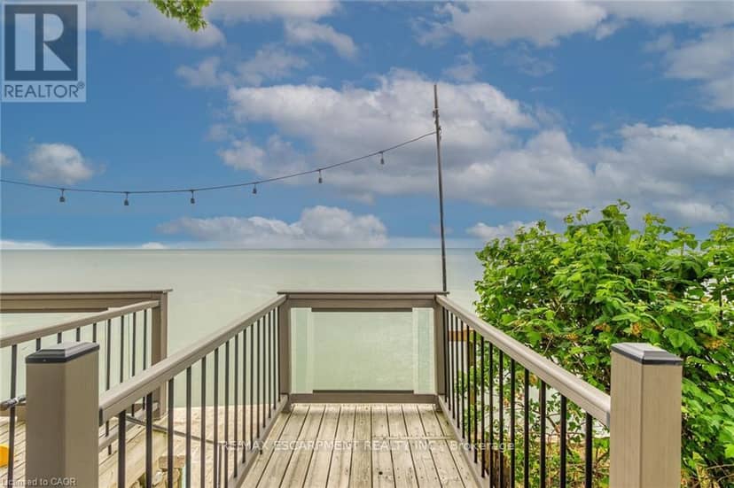 2090 Lakeshore Road — photo 15 of 40