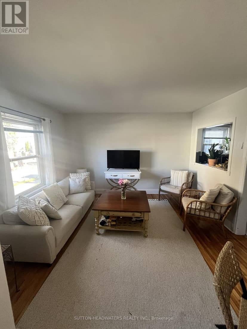 9 Forward Avenue — photo 6 of 15