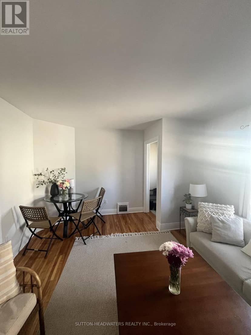 9 Forward Avenue — photo 7 of 15