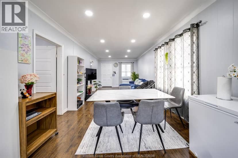 1170 Pierre Avenue — photo 13 of 32