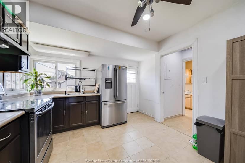 1170 Pierre Avenue — photo 18 of 32