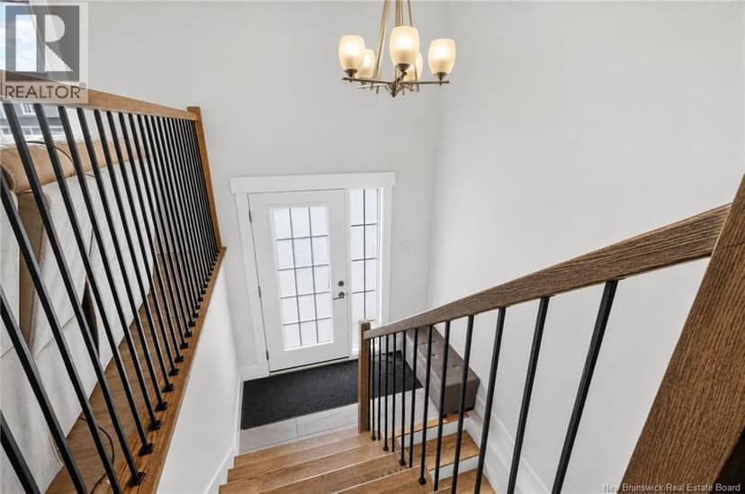 27 Sycamore Drive — photo 13 of 40