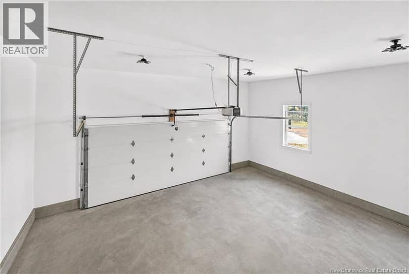 27 Sycamore Drive — photo 33 of 40