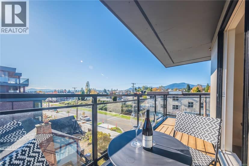 407 119 Haliburton St, Nanaimo