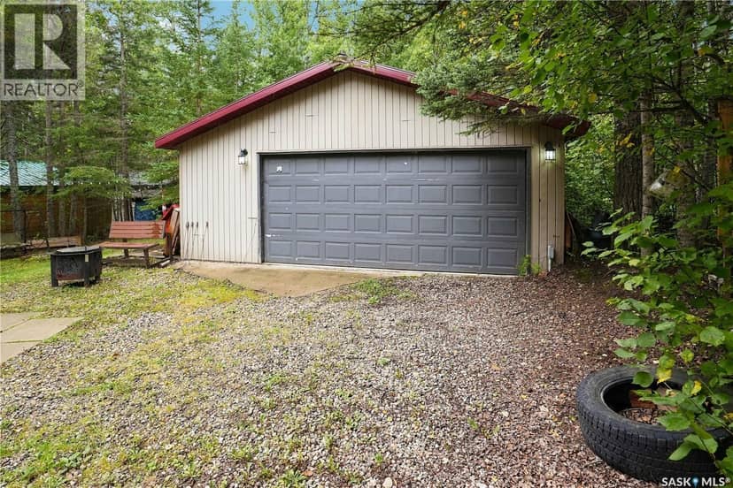 301 Aspen DRIVE — photo 33 of 40
