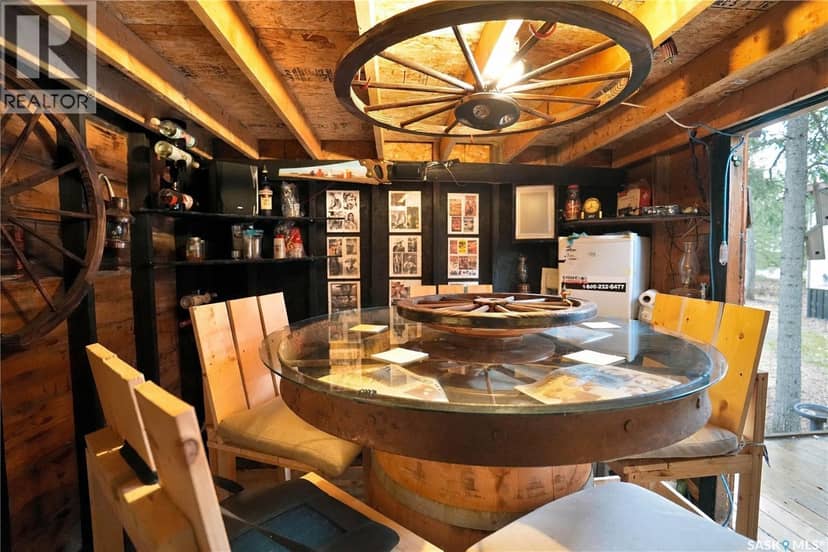 301 Aspen DRIVE — photo 38 of 40