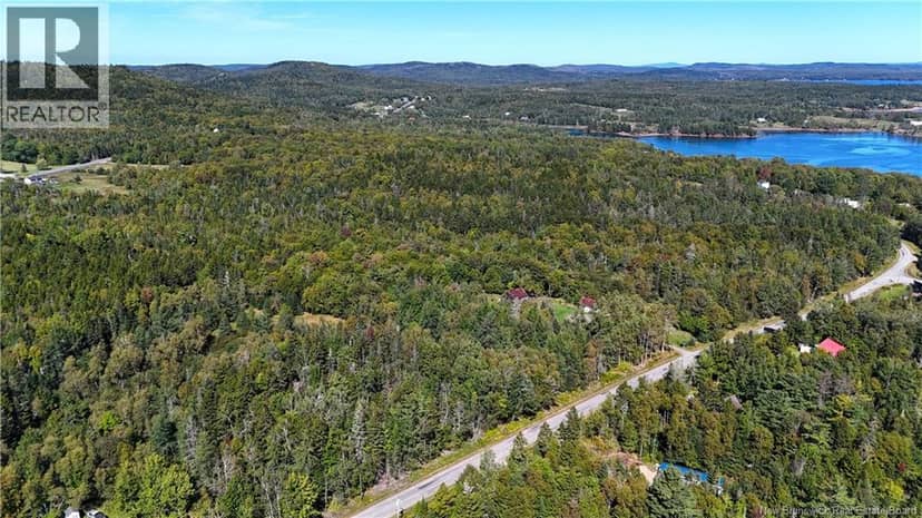 000 Harkness Road, Saint Andrews, photo 2