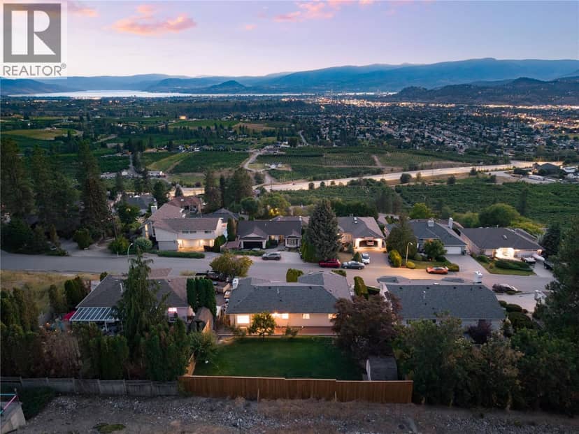 877 Toovey Road, Kelowna