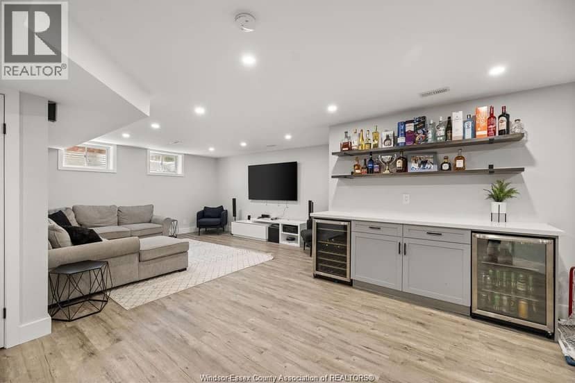 580 Herdman — photo 27 of 40