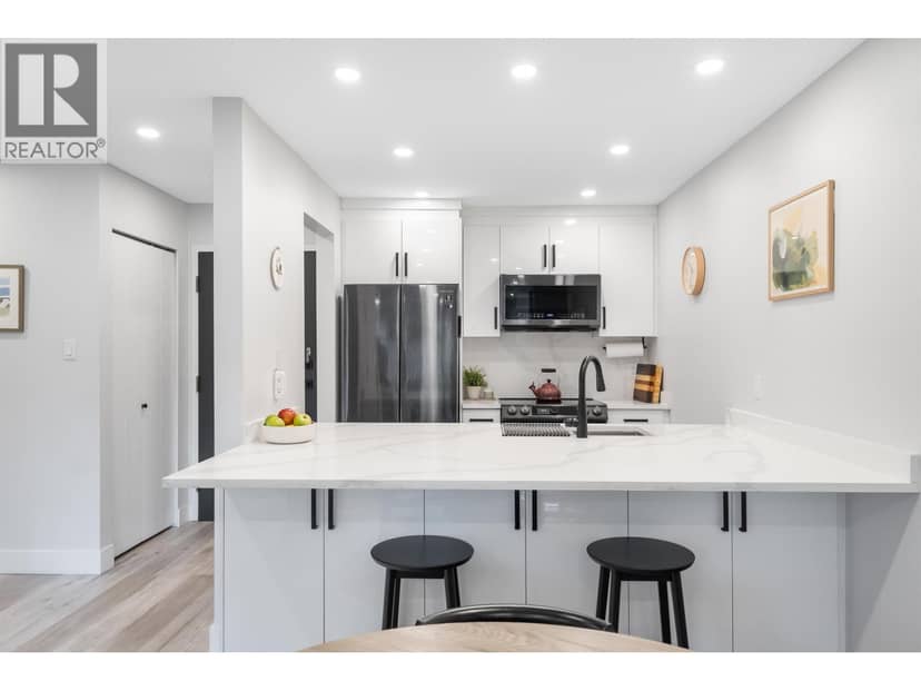217 7377 SALISBURY AVENUE, Burnaby, photo 5