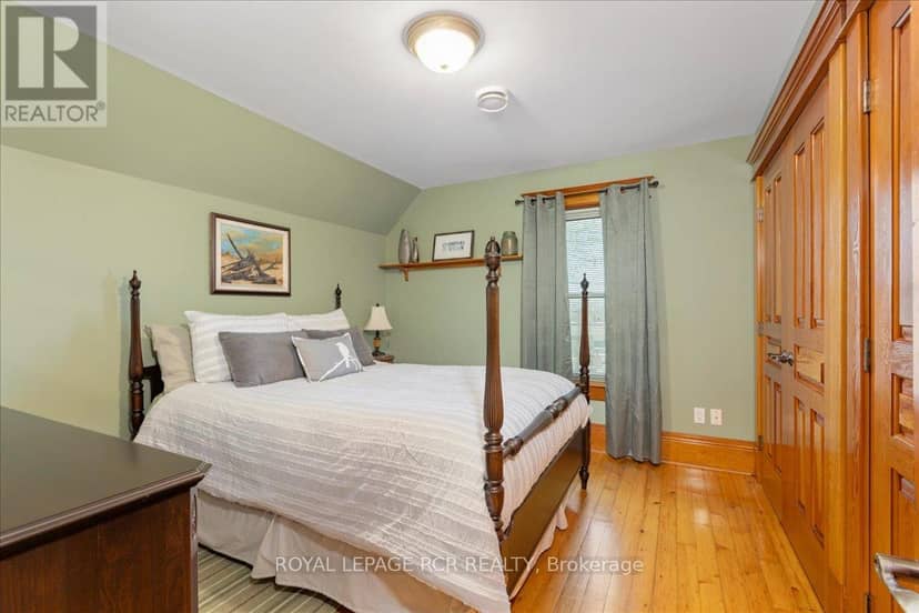 20314 Leslie Street — photo 27 of 40