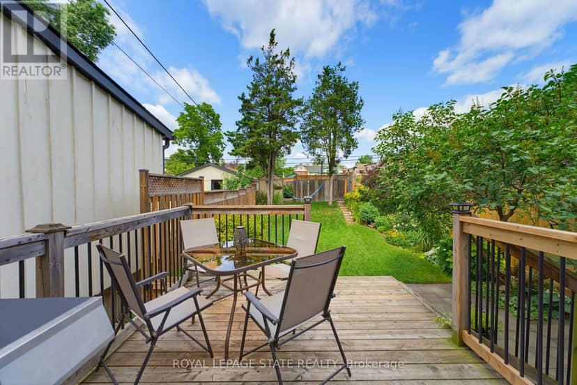 394 Charlton Avenue W — photo 34 of 40