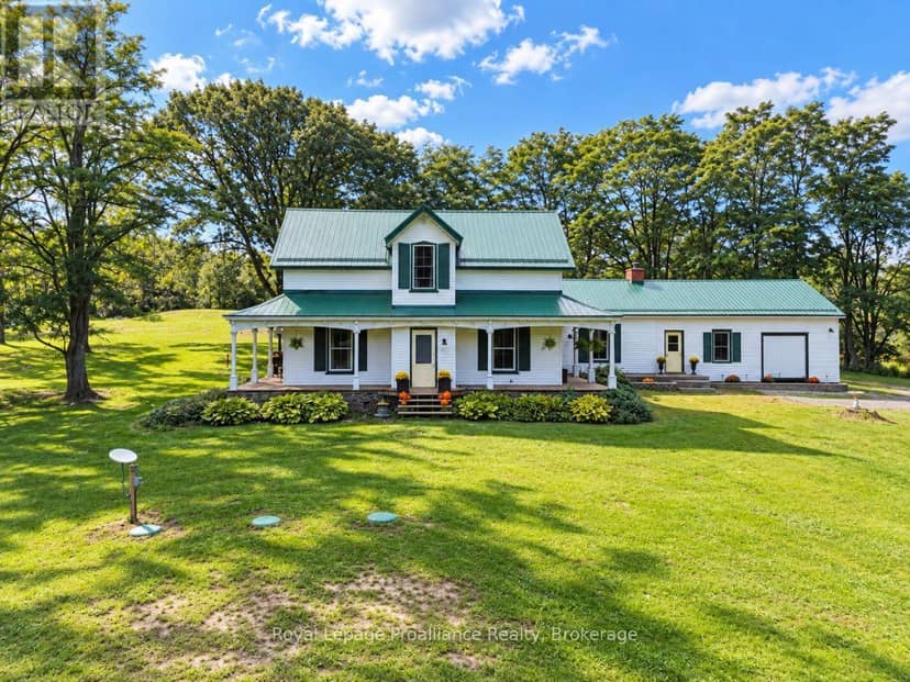 729 Foxboro-Stirling Road — photo 1 of 40