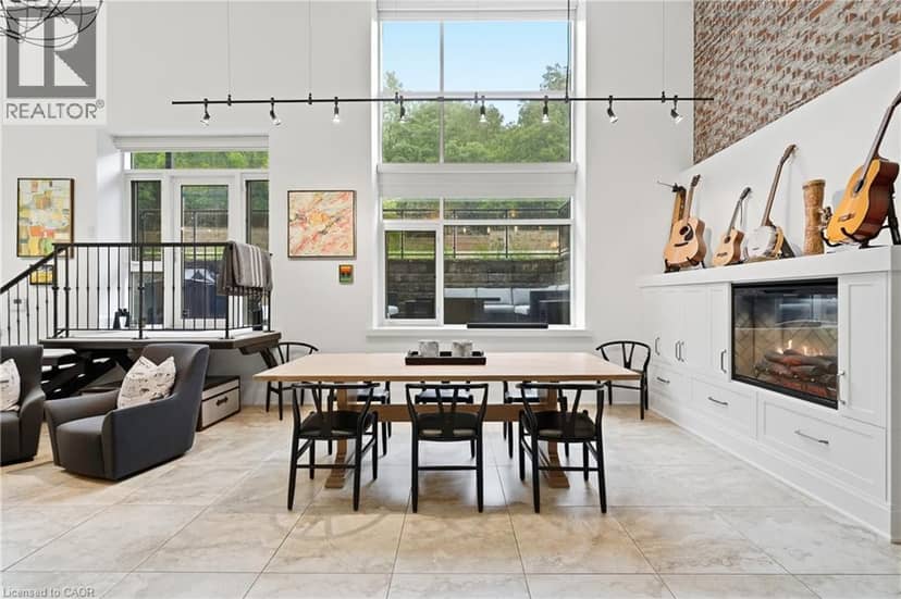 397 KING Street W Unit# 116 — photo 6 of 36