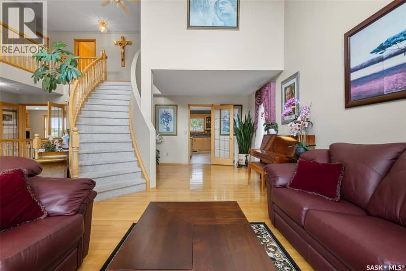 5516 Leibel CRESCENT — photo 3 of 40