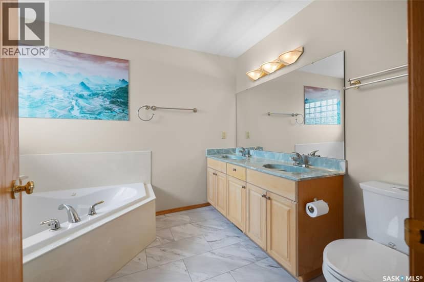 5516 Leibel CRESCENT — photo 33 of 40
