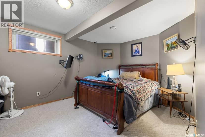 5516 Leibel CRESCENT — photo 38 of 40
