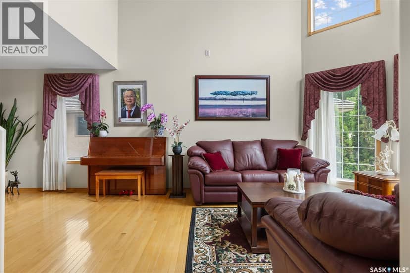 5516 Leibel CRESCENT — photo 4 of 40