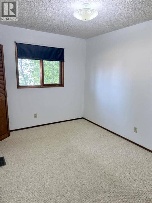 9105 95 Avenue — photo 14 of 31
